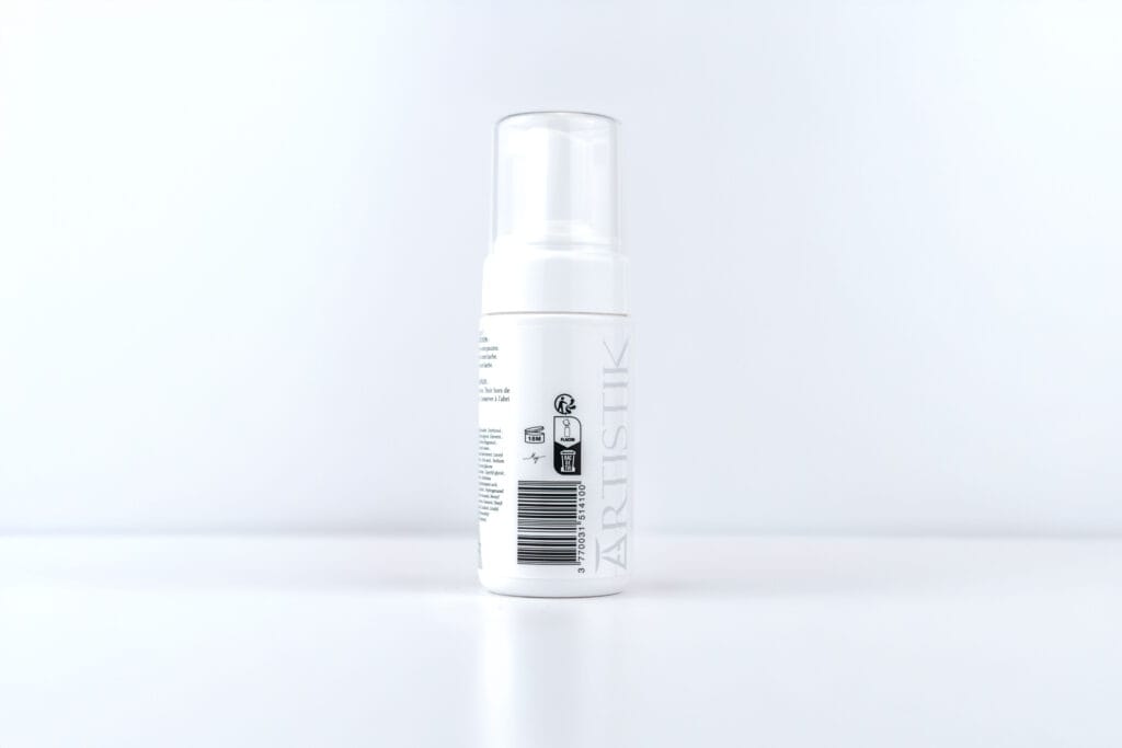 Dos du flacon de Shampoing Barbe sans rinçage ARTISTIK 100 g