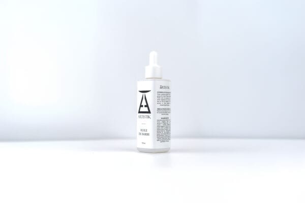 Huile de Barbe ARTISTIK 50 g, flacon de face avec le logo AT