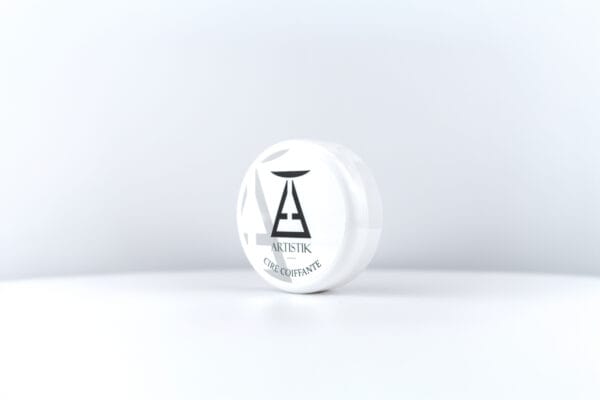 cire coiffante 3/4 face droit